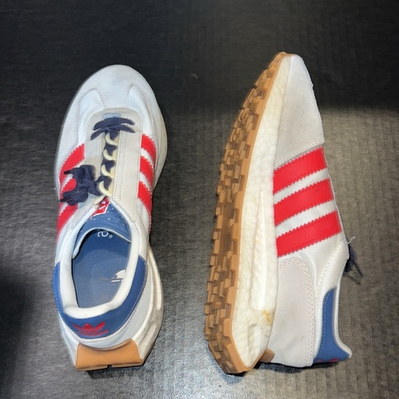 Adidas Retropy E5 in White/Red/Blue Unisex - Picture 5 of 7